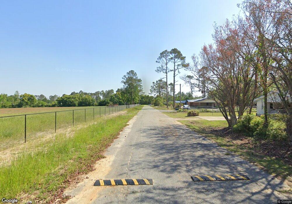 712 Lakeview Ave, Douglas, GA 31533 - photo 1