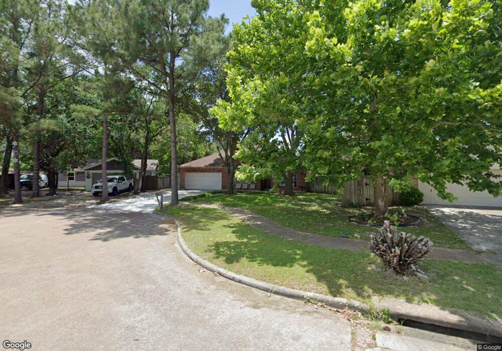 7707 Alperton Dr, Houston, TX 77088 - photo 1