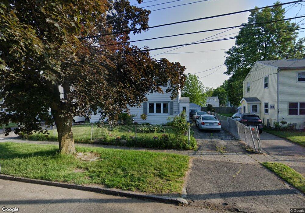 161 Mcgrath Ct, Stratford, CT 06615 - photo 1