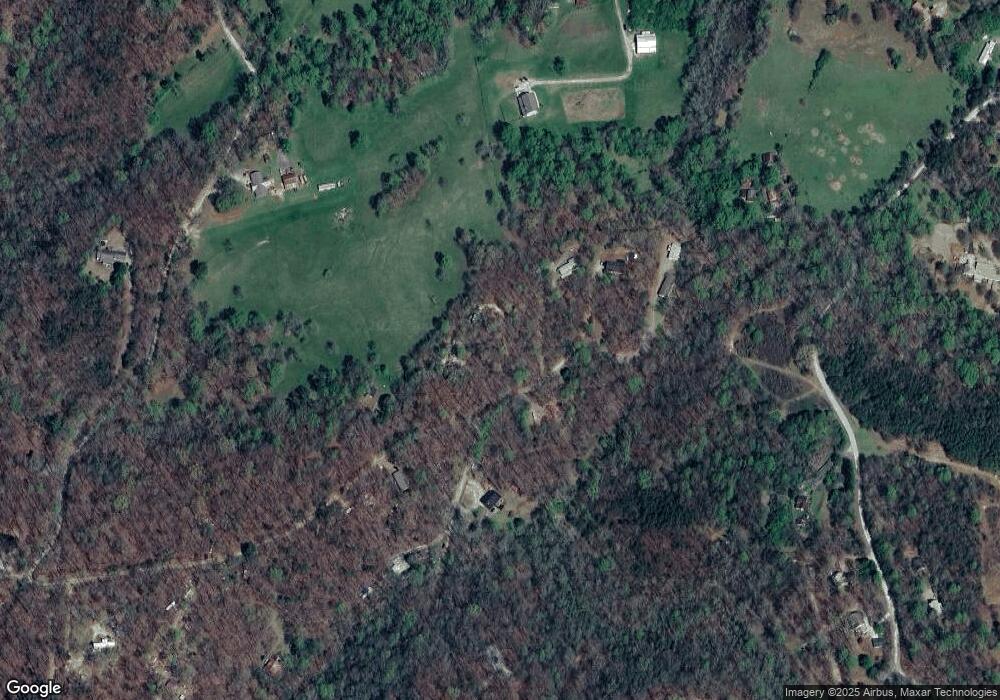 352 Crest View Dr, Cleveland, GA 30528 - photo 1