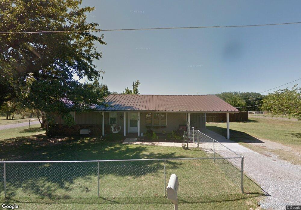 1720 E 4th St, Sulphur, OK 73086 - photo 1