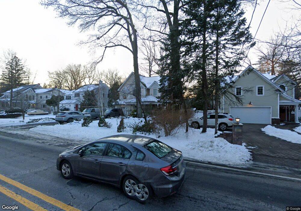 401 Knickerbocker Rd, Tenafly, NJ 07670 - photo 1