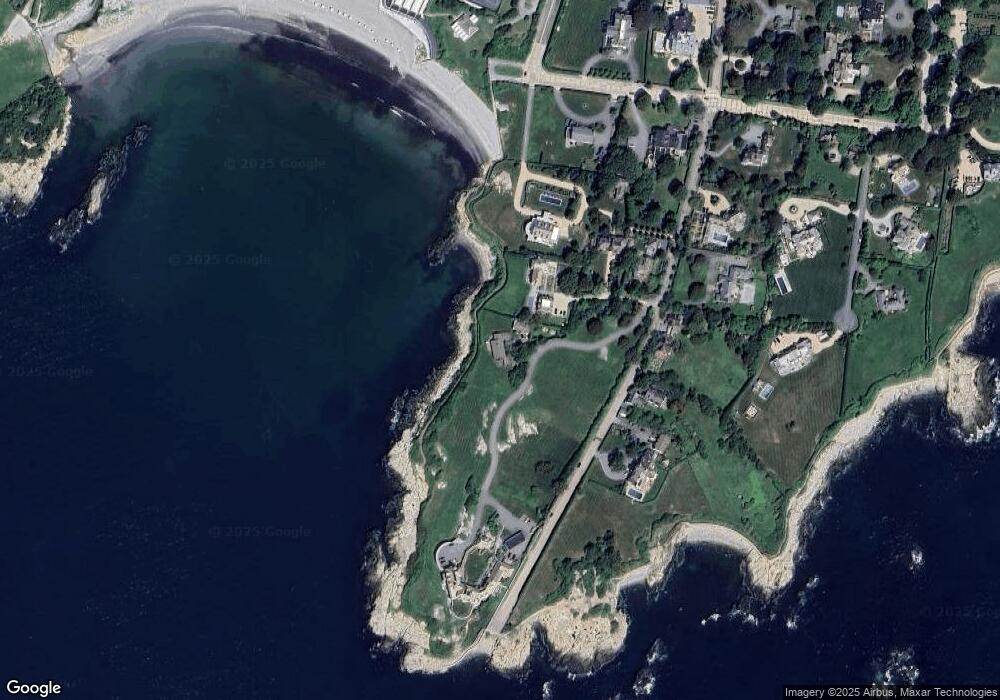 45 Ledge Rd, Newport, RI 02840 - photo 1