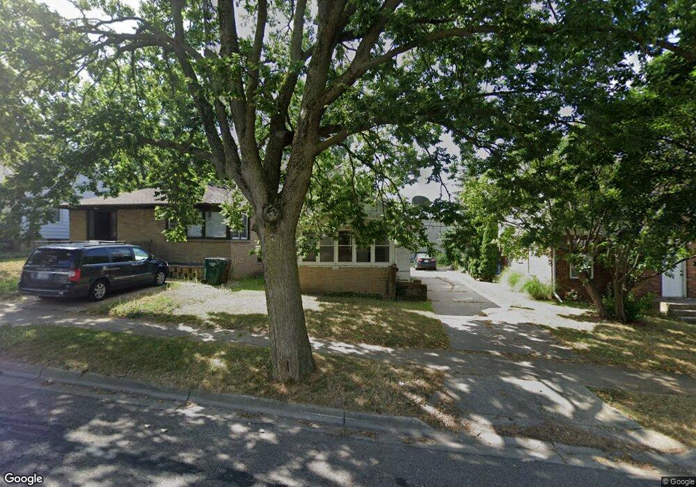 1100 Walsh St, Lansing, MI 48912 - photo 1
