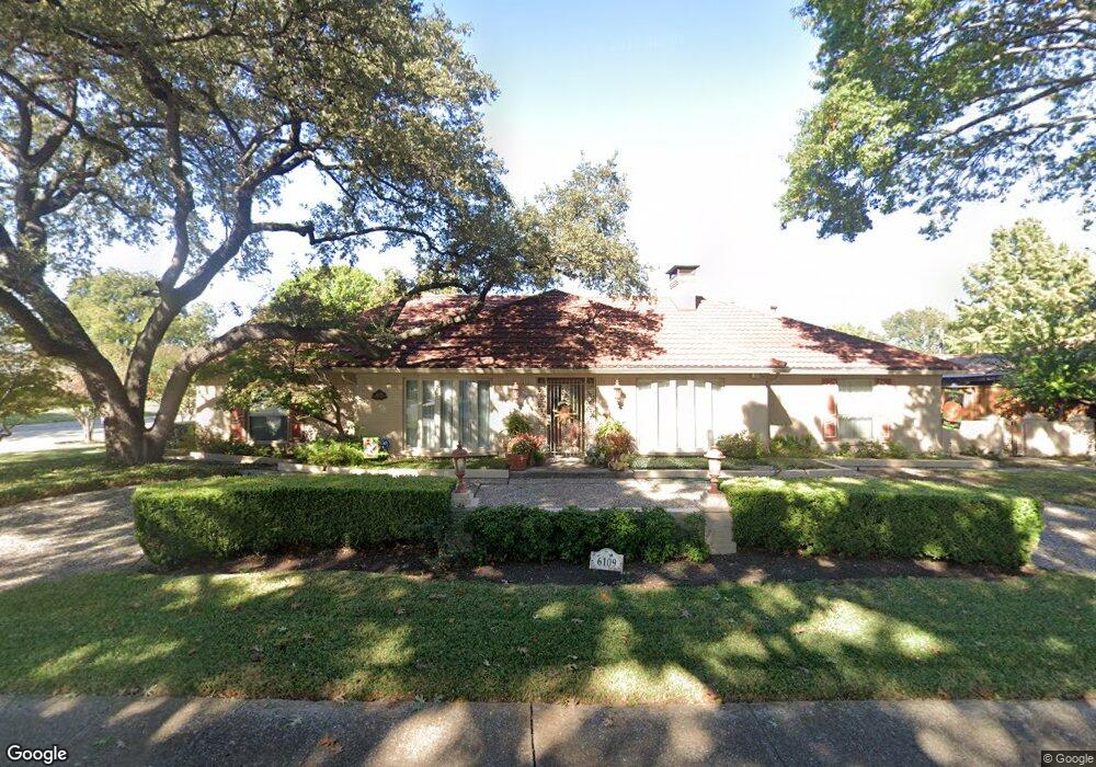 6109 Danbury Ln, Dallas, TX 75214 - photo 1