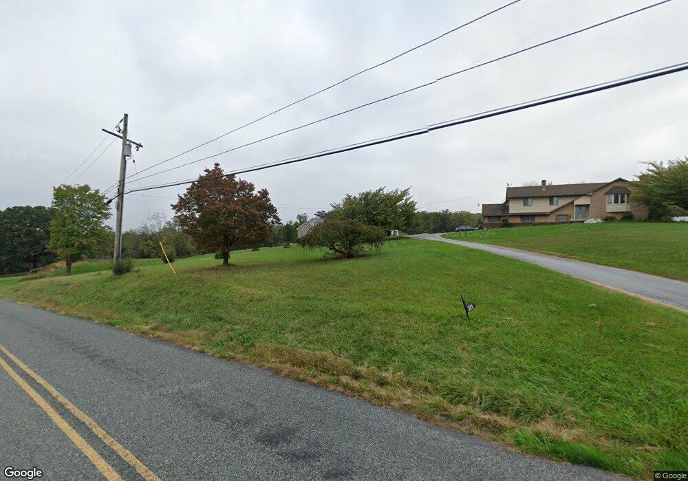 391 Douglass Dr, Douglassville, PA 19518 - photo 1