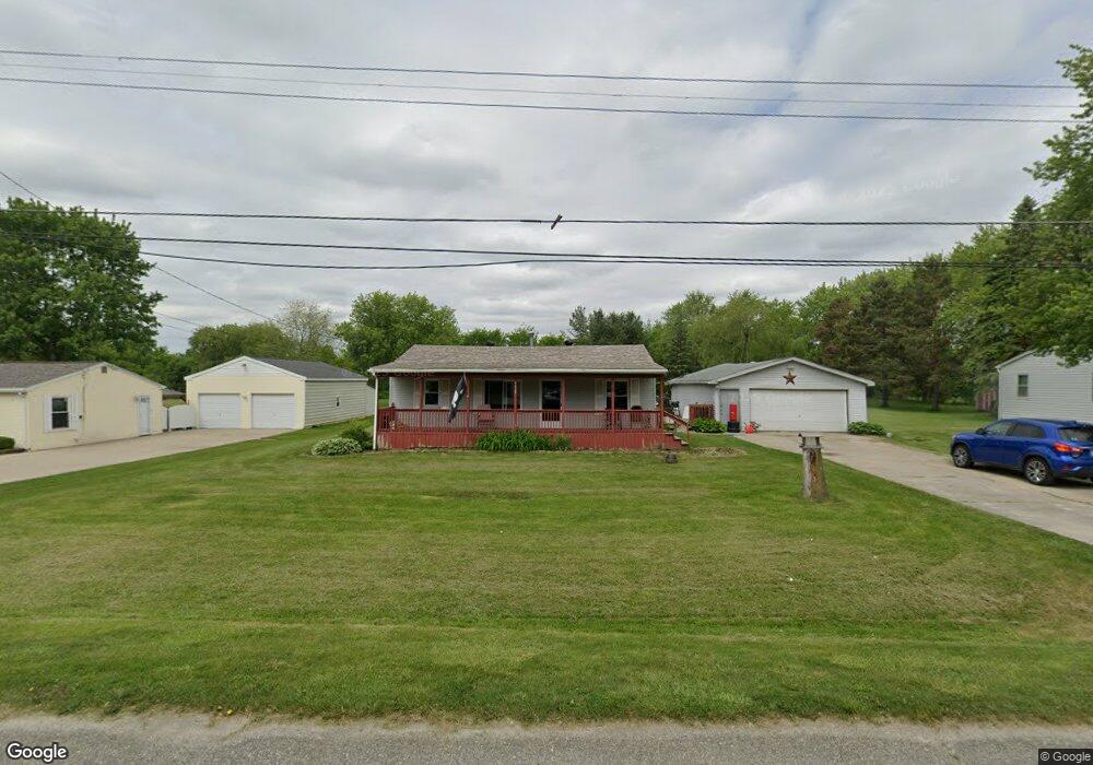 4399 Tillie Dr, Flint, MI 48504 - photo 1