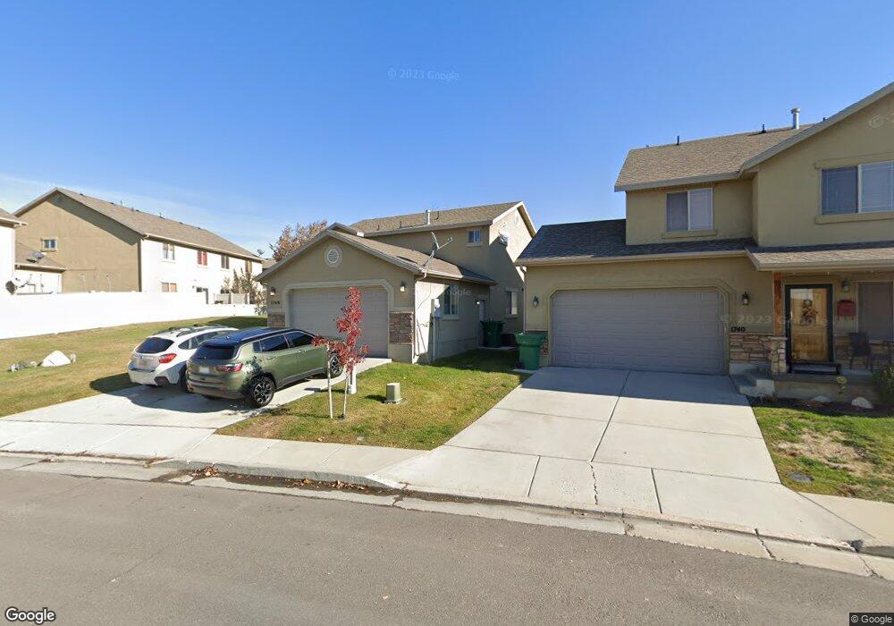 1746 Arnold Dr, Layton, UT 84041 - photo 1