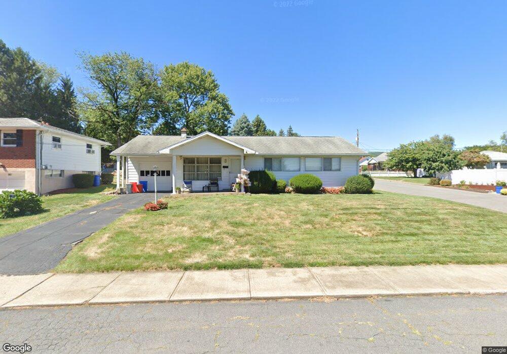 500 Jefferson St, Taylor, PA 18517 - photo 1