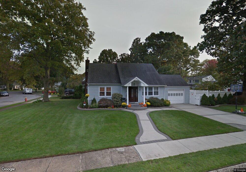 2106 Brian Dr, Merrick, NY 11566 - photo 1