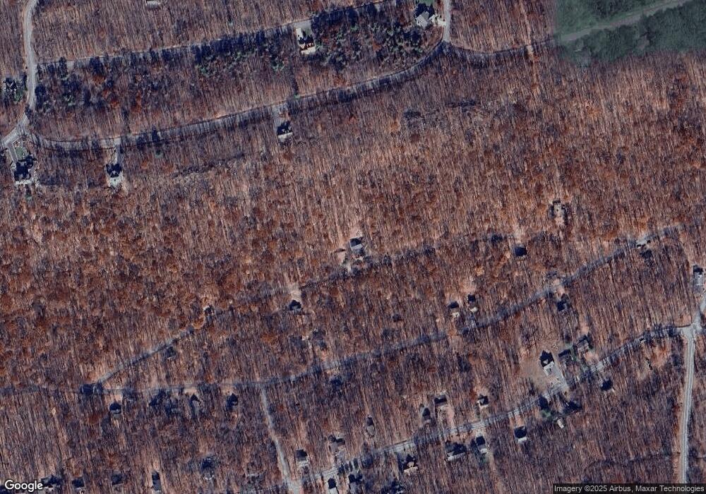 141 N Iroquois Cir, Hazleton, PA 18202 - photo 1