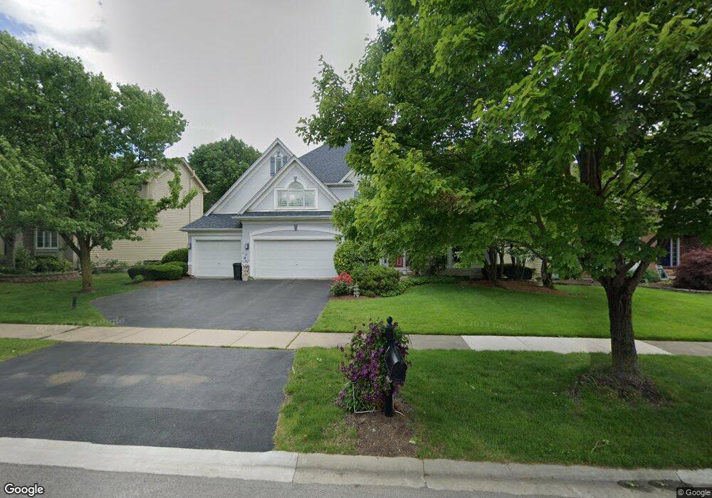 2211 Comstock Ln unit 1, Naperville, IL 60564 - photo 1