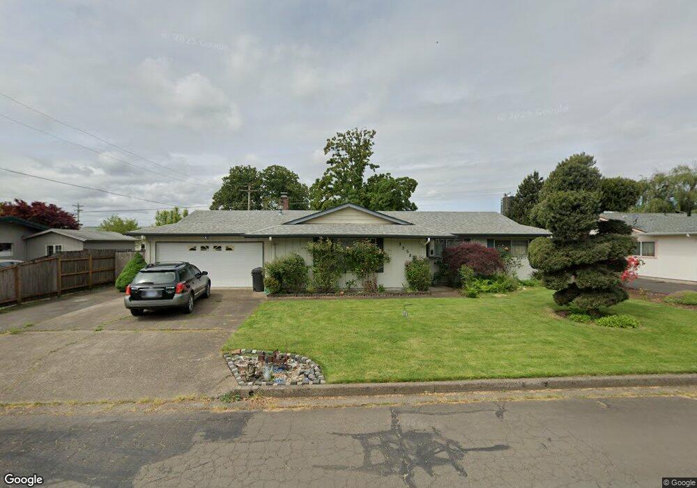 33586 Paiute Ln, Eugene, OR 97408 - photo 1