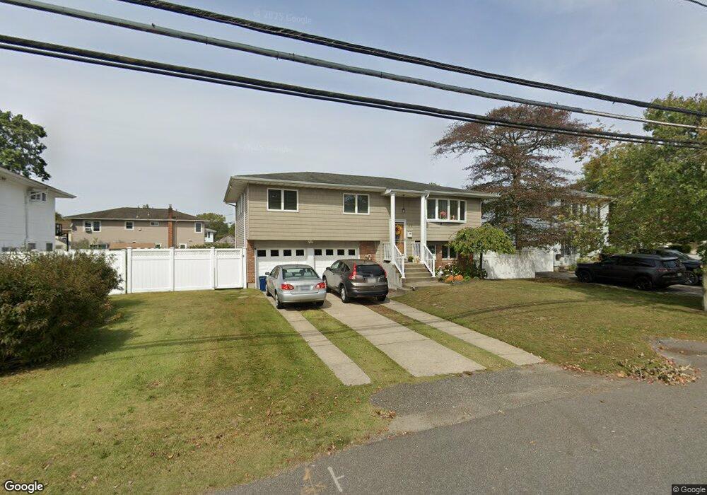 45 Moffitt Blvd, Islip, NY 11751 - photo 1