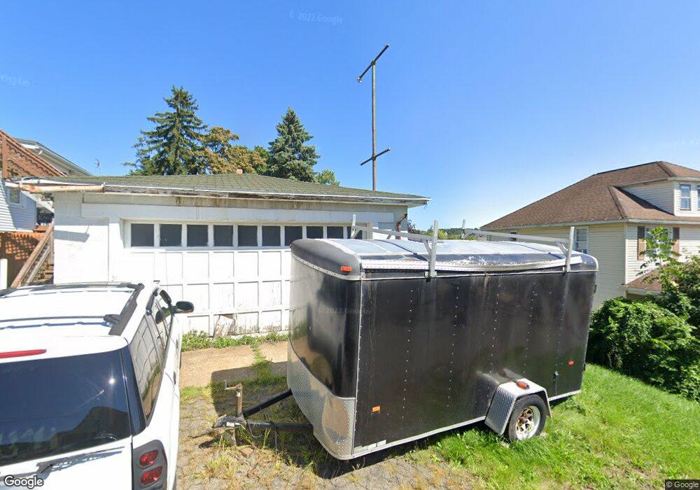 954 1/2 Ridge Ave, Scranton, PA 18510 - photo 1