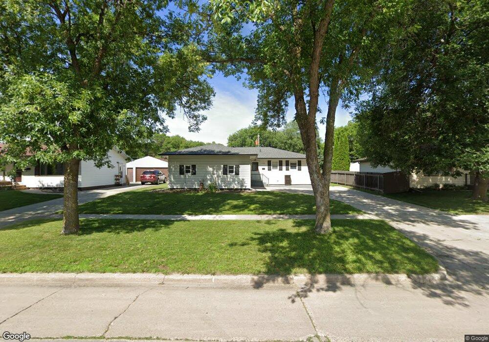 1339 17th St S, Fargo, ND 58103 - photo 1