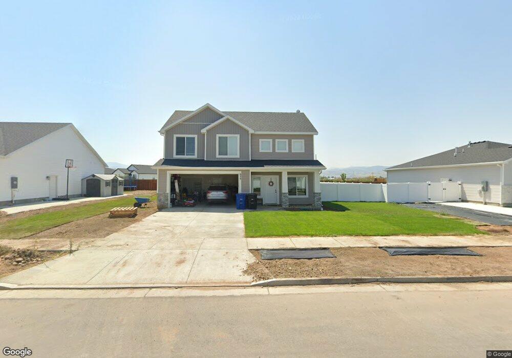 674 E 600 S, Hyrum, UT 84319 - photo 1