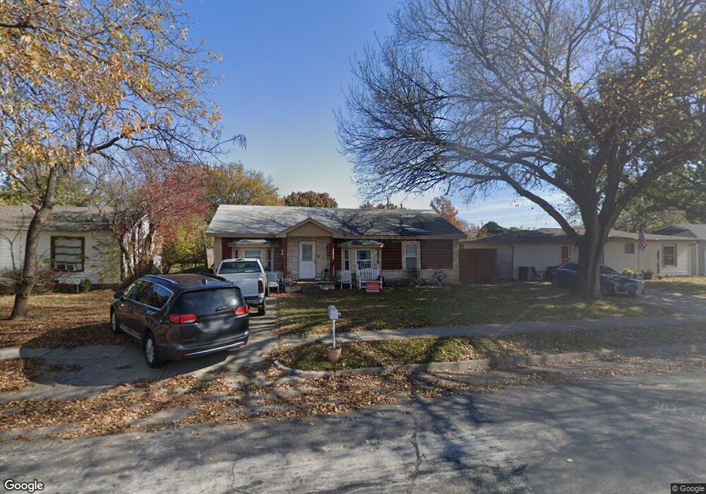 316 Norwood Dr, Hurst, TX 76053 - photo 1