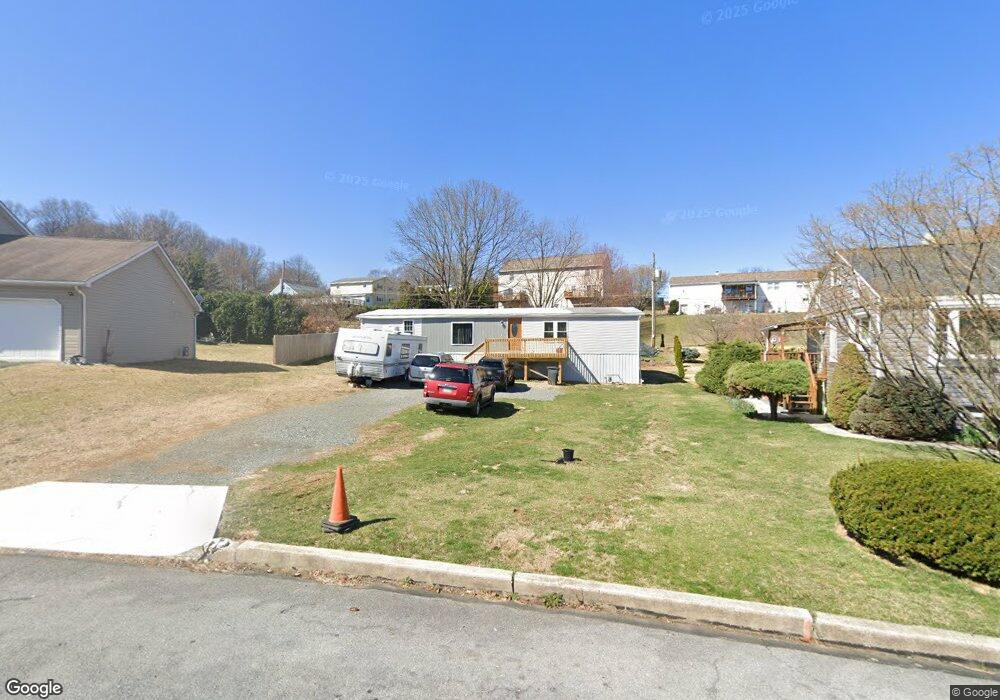 518 Pershing Blvd, Shillington, PA 19607 - photo 1