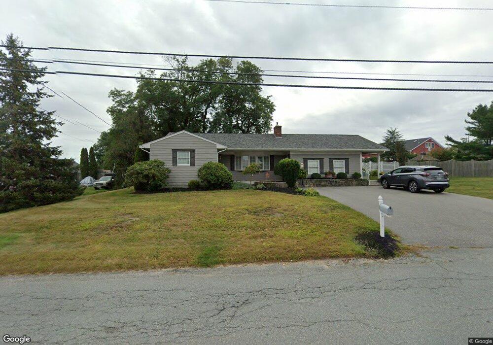 33 Hancock St, Tiverton, RI 02878 - photo 1