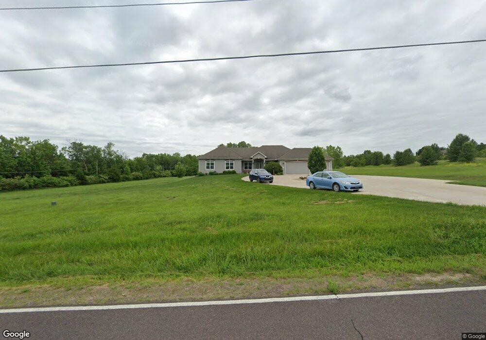 6421 SW 41st St, Topeka, KS 66610 - photo 1