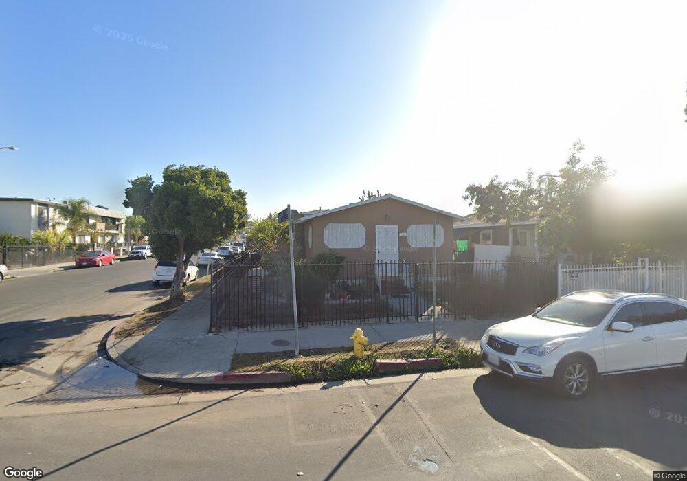 1700 S Longwood Ave, Los Angeles, CA 90019 - photo 1