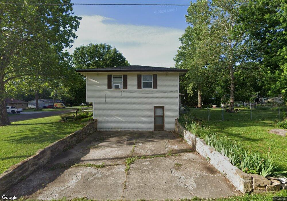 519 Fowler St, Maple Hill, KS 66507 - photo 1