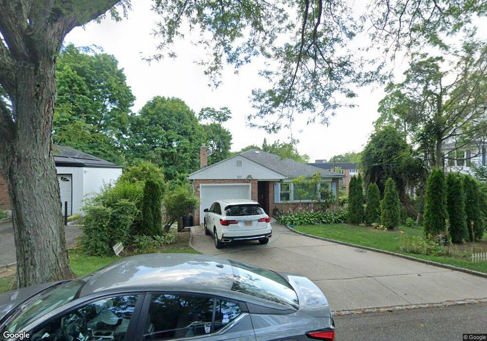 50 Susquehanna Ave, Great Neck, NY 11021 - photo 1