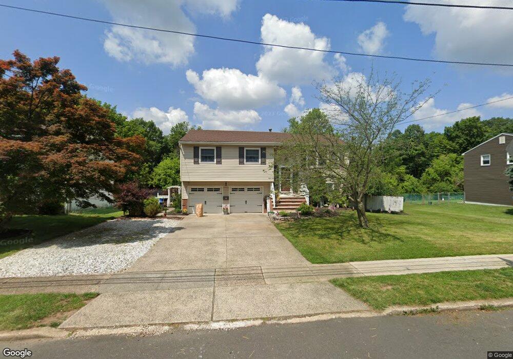 25 Woodmere St, Raritan, NJ 08869 - photo 1