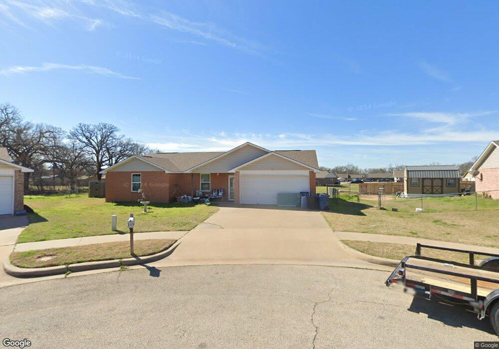 201 Bobbie Ann Ct, Granbury, TX 76049 - photo 1