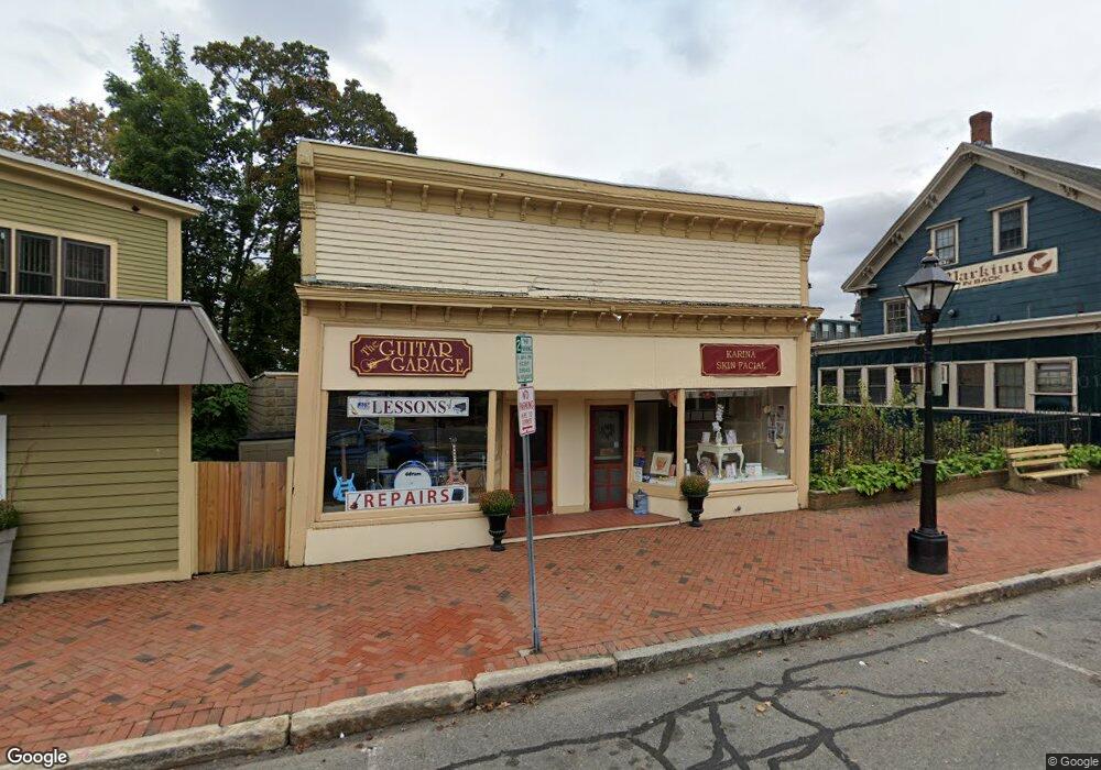 4 Hampshire St unit 4, Methuen, MA 01844 - photo 1