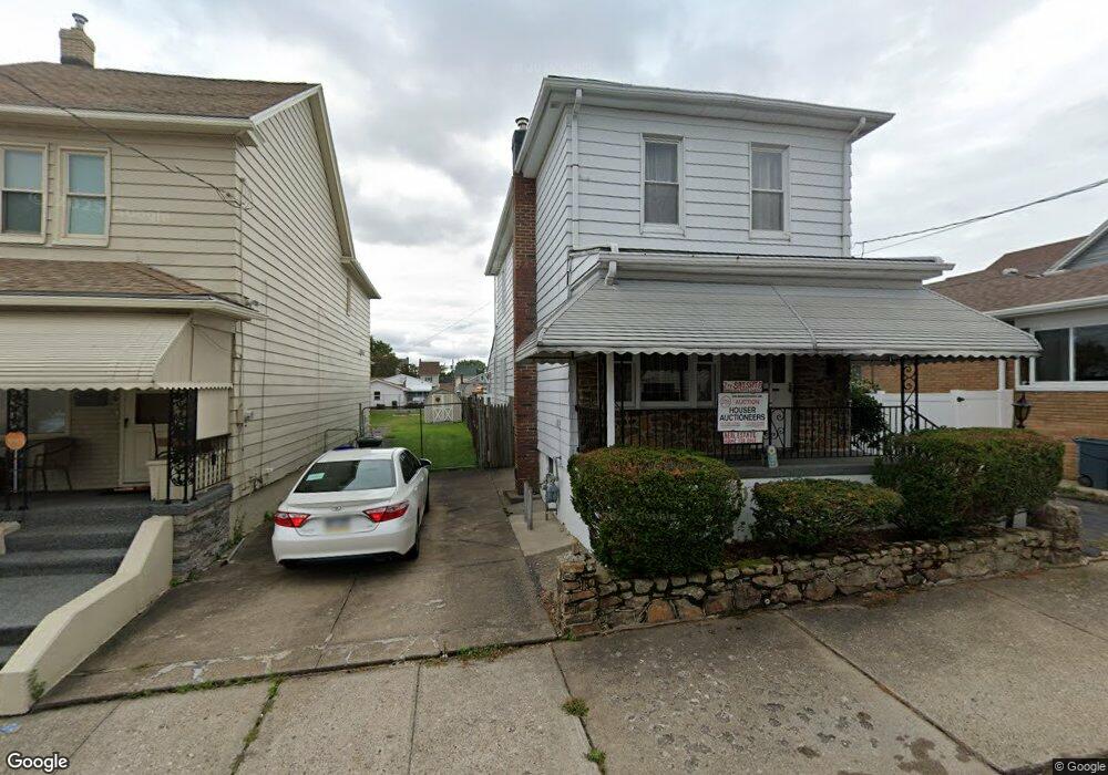 690 Garfield St, Hazleton, PA 18201 - photo 1