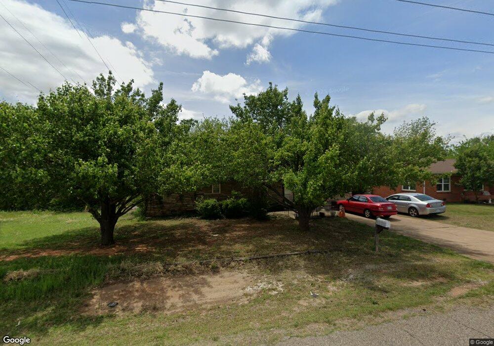 1516 E Chestnut Ave, Duncan, OK 73533 - photo 1