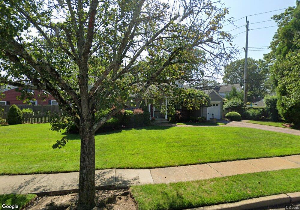 1610 Jane St, Wantagh, NY 11793 - photo 1