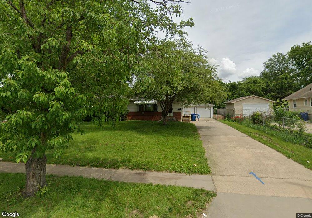 3411 E 29th St, Des Moines, IA 50317 - photo 1