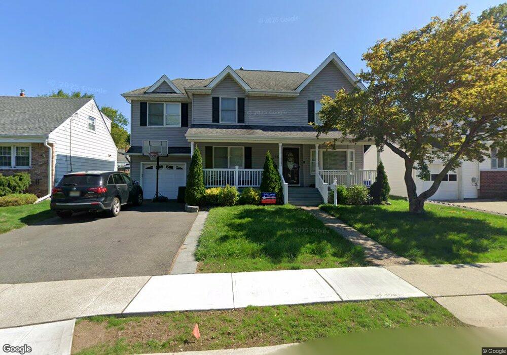 84 South Dr, Rochelle Park, NJ 07662 - photo 1