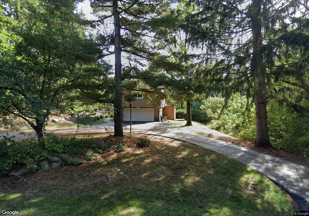 25395 Dennison Rd, Franklin, MI 48025 - photo 1