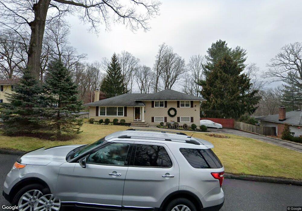 379 Timber Dr, Berkeley Heights, NJ 07922 - photo 1