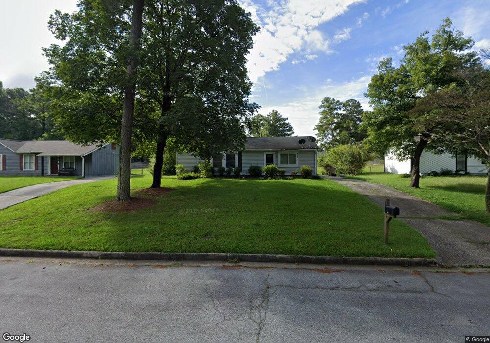 698 Waterview Dr, Riverdale, GA 30274 - photo 1