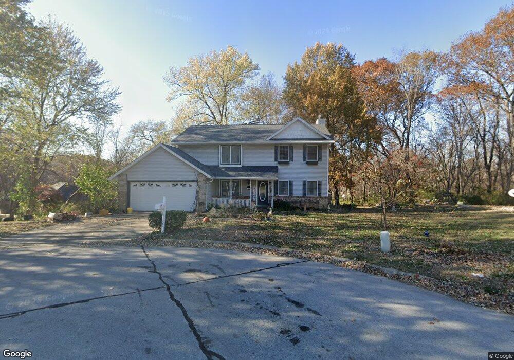 1325 Jacquelyn Ct, Maryville, IL 62062 - photo 1