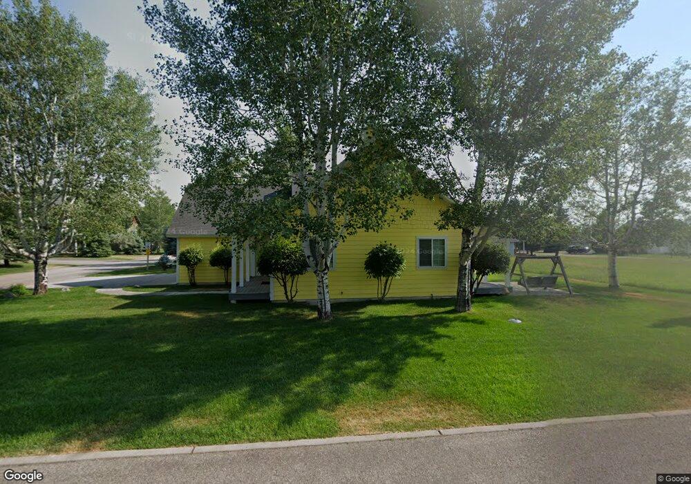 815 Streamside St, Driggs, ID 83422 - photo 1