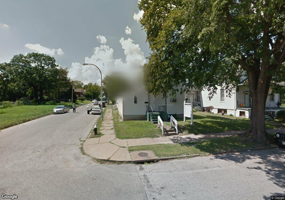 4229 N Newstead Ave, Saint Louis, MO 63115 - photo 1