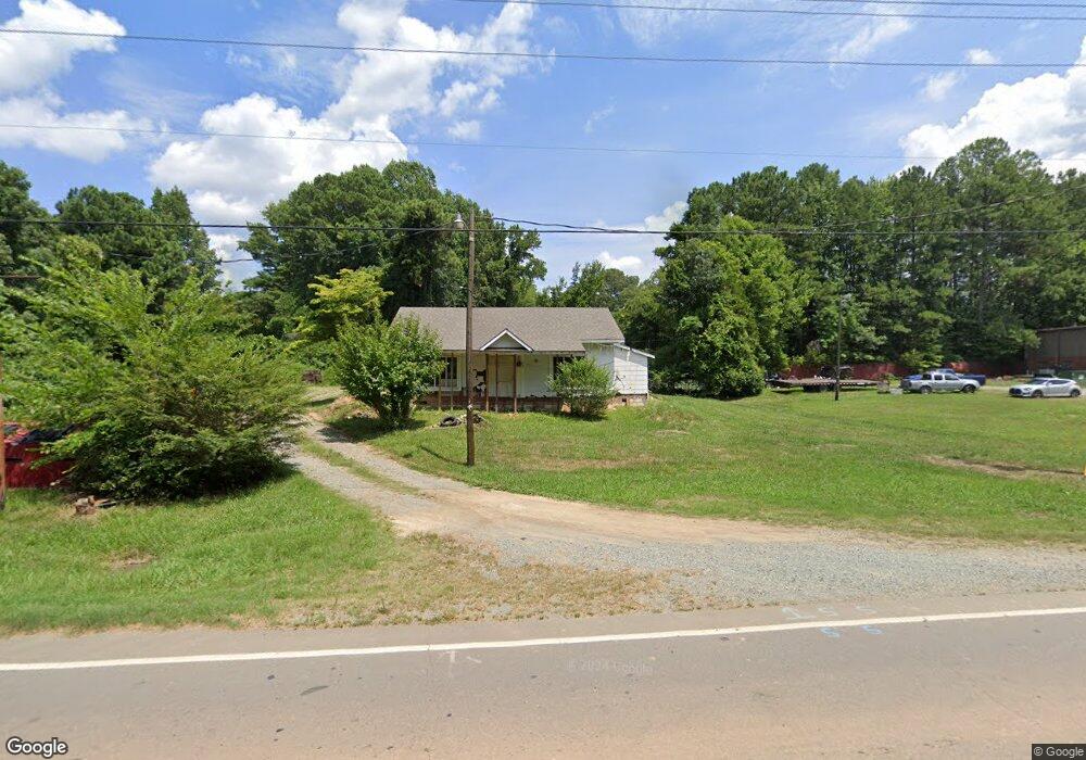 1204 Greensboro Ave, Siler City, NC 27344 - photo 1
