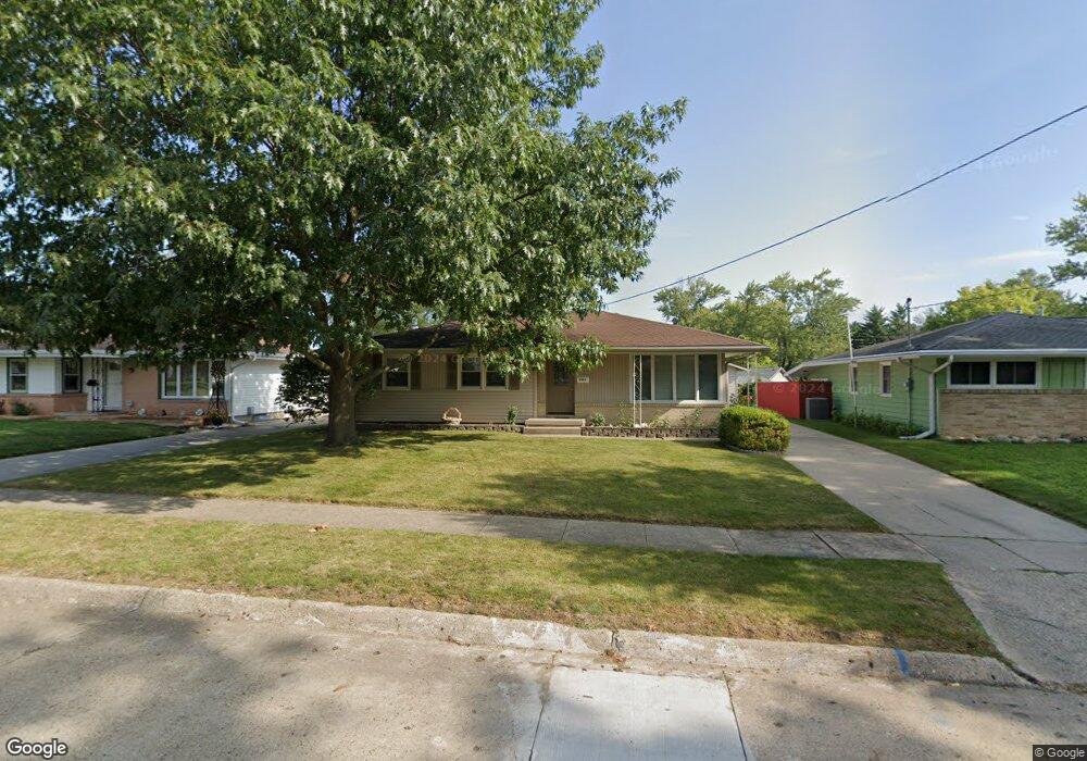 3521 Brinkwood Rd, Des Moines, IA 50310 - photo 1