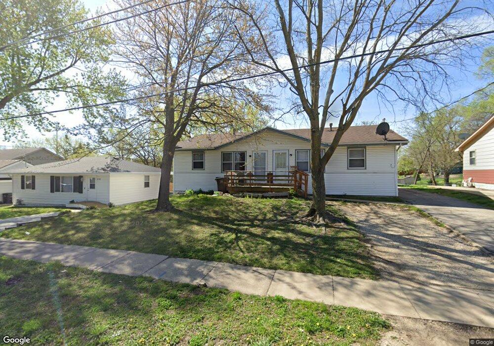 2300 Bennett Ave, Des Moines, IA 50310 - photo 1