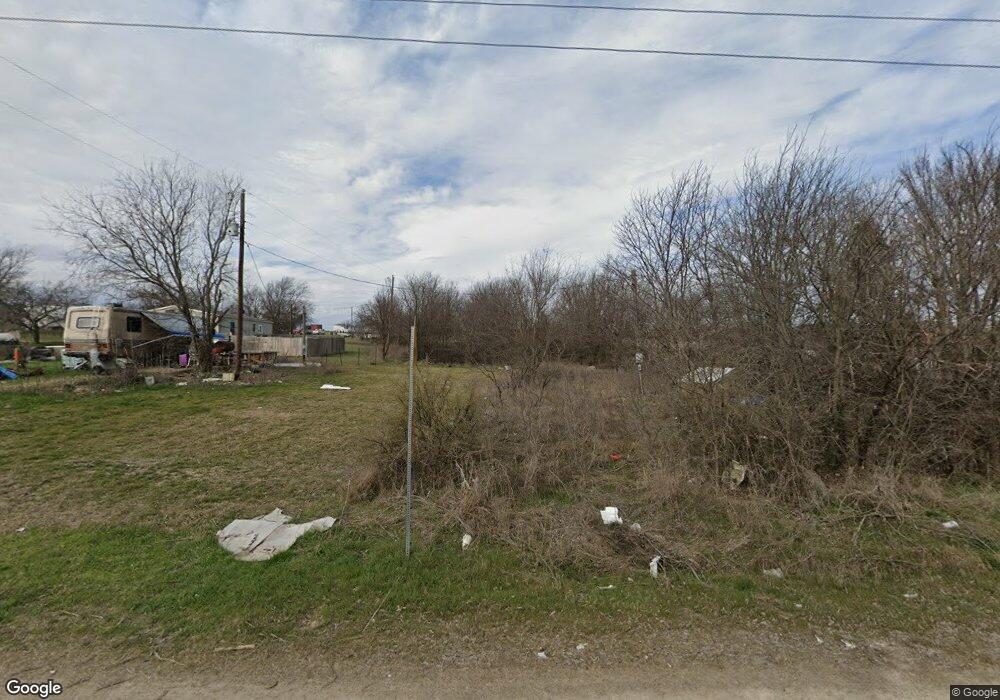 117, 121 Enchanted Lakes Dr, Azle, TX 76020 - photo 1