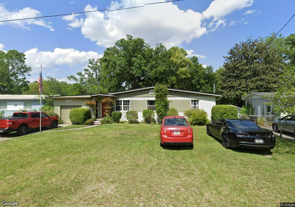 4709 Burgundy Rd N, Jacksonville, FL 32210 - photo 1