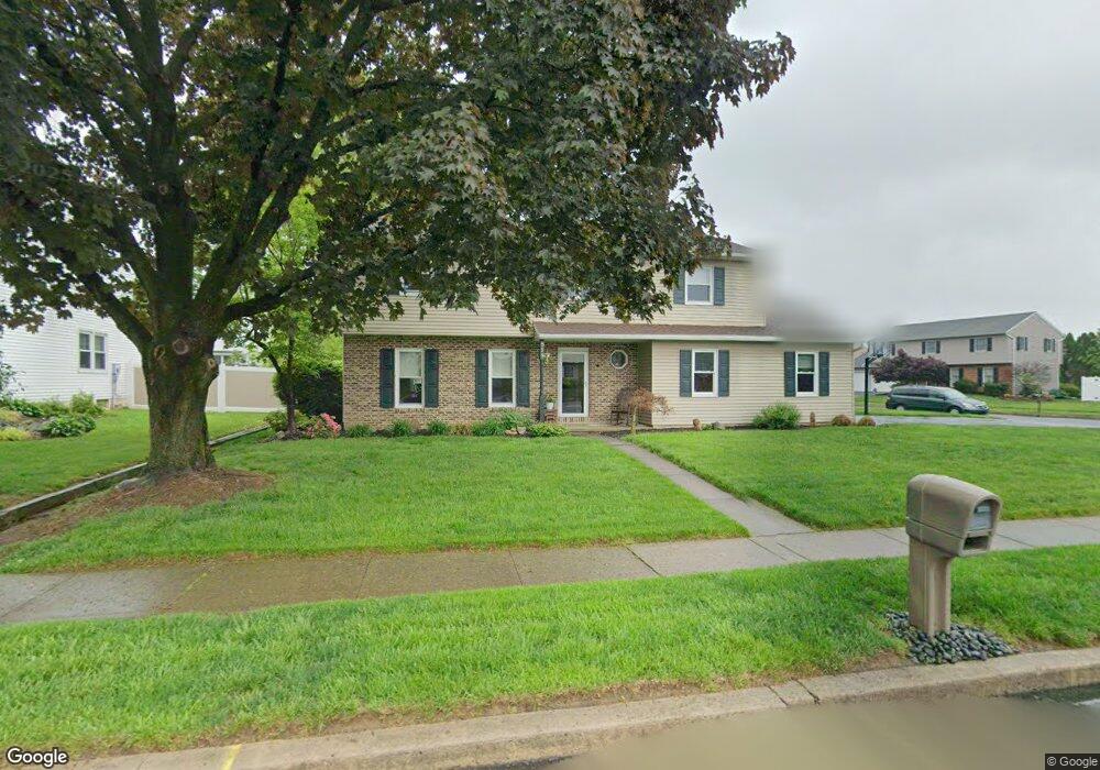 818 Broadcasting Rd, Reading, PA 19610 - photo 1