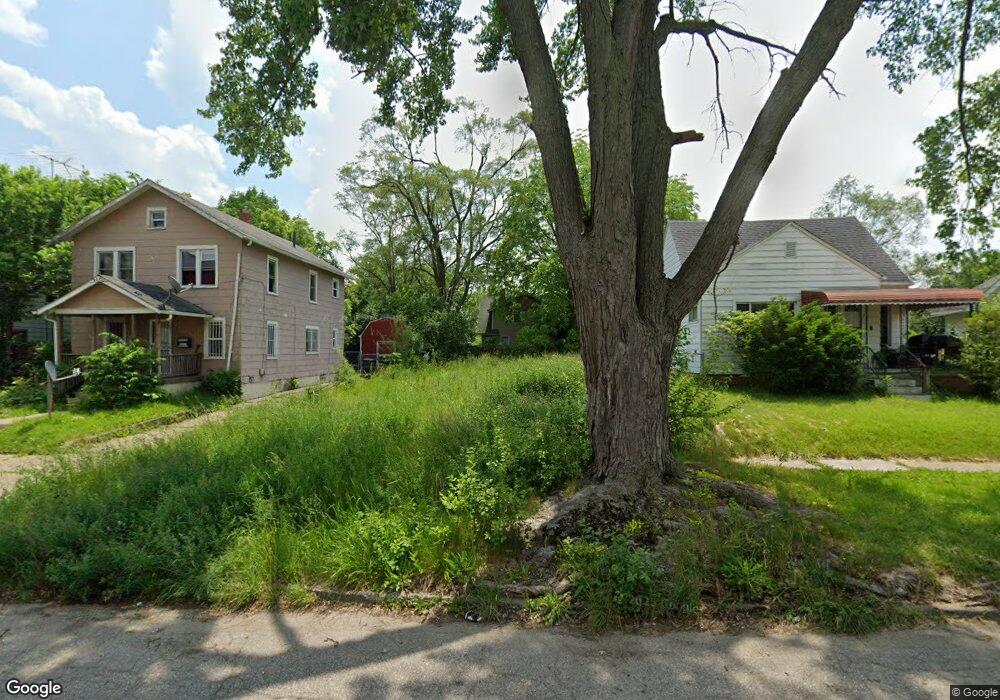 2301 Swayze St, Flint, MI 48503 - photo 1