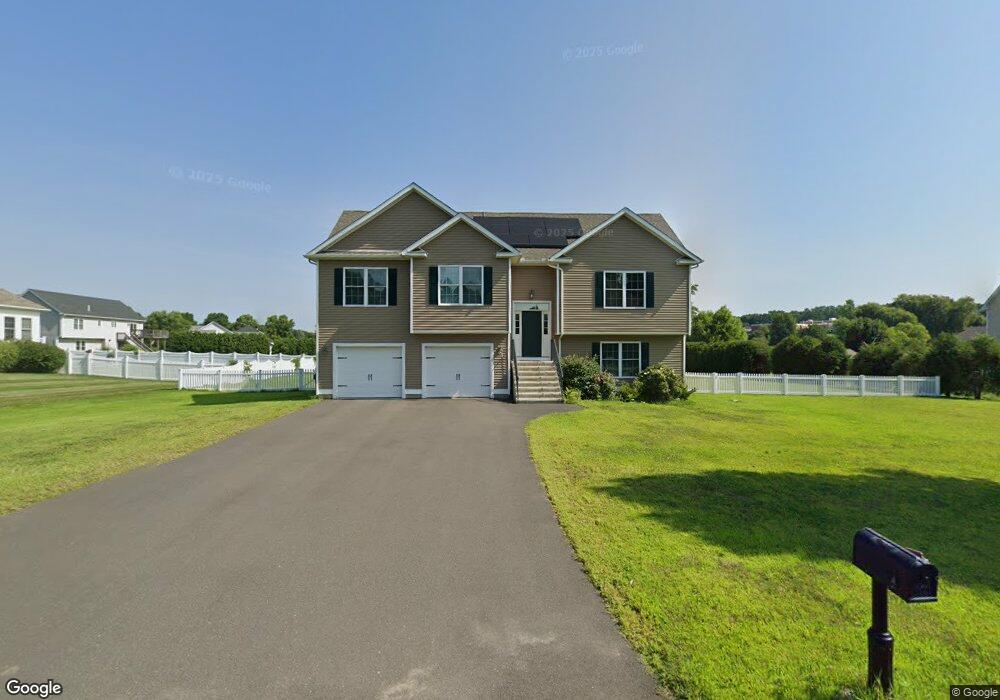 5 Meetinghouse Ln, Enfield, CT 06082 - photo 1